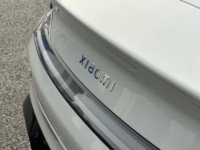 Xiaomi SU7 — Фото автомобиля 17