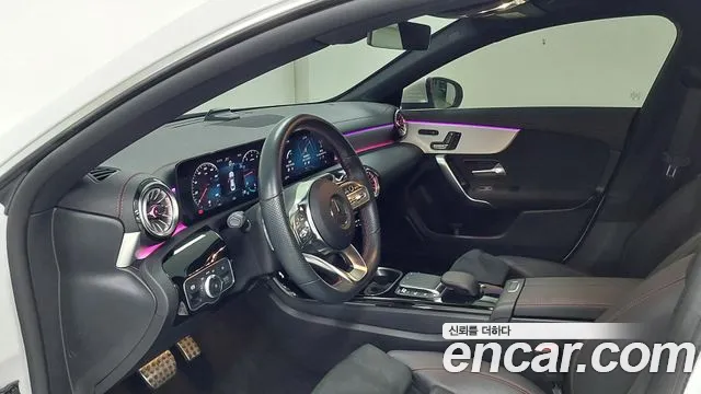 Mercedes-Benz CLA-Class — Фото автомобиля 17