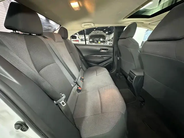 Toyota Corolla — Фото автомобиля 16
