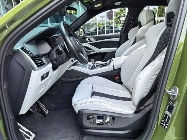 BMW X6 M — Фото автомобиля 28