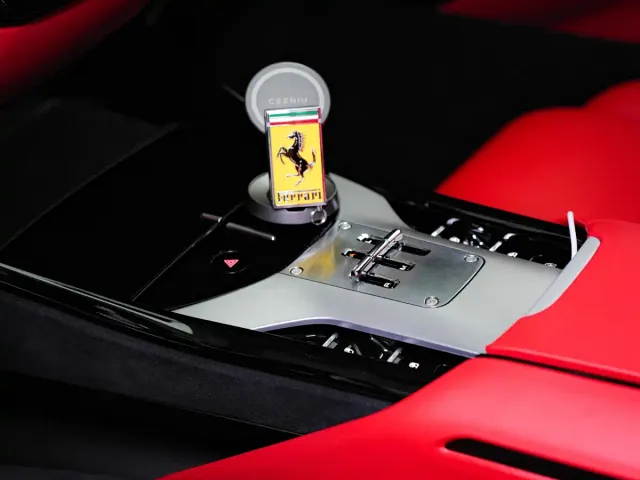 Ferrari Purosangue — Фото автомобиля 17