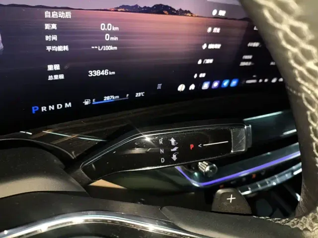 Cadillac XT5 — Фото автомобиля 13