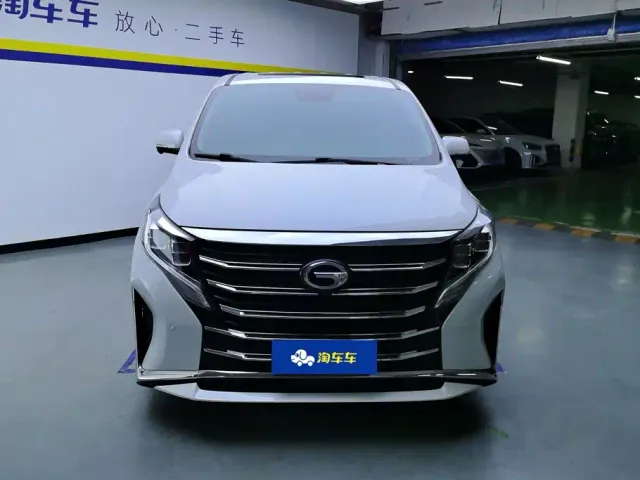 GAC Trumpchi M8 — Фото автомобиля 2