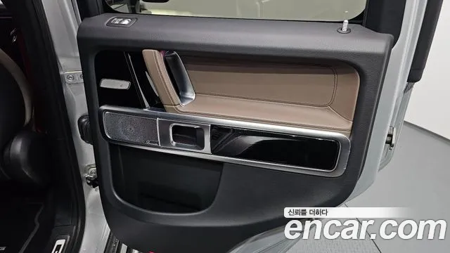 Mercedes-Benz G-Class — Фото автомобиля 8