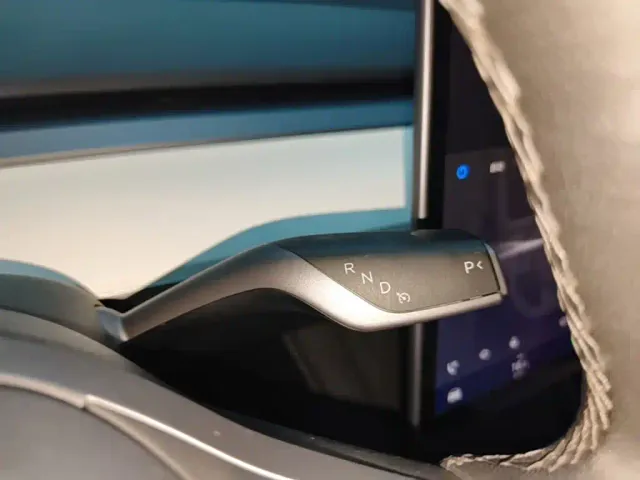 Tesla Model Y 2021 Facelift II Long Range AWD — Фото автомобиля 13