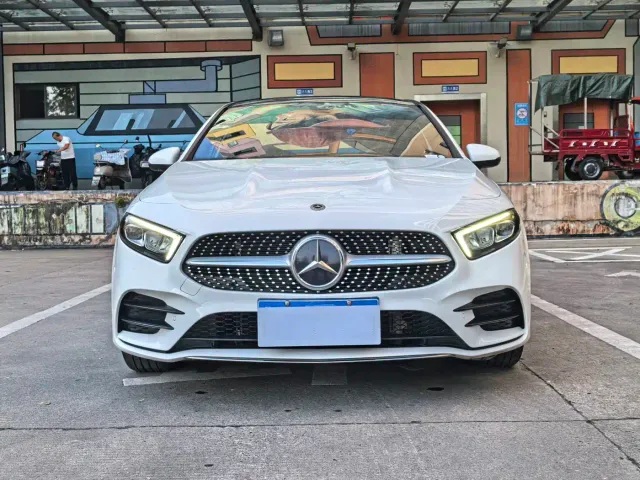 Mercedes-Benz A-Class — Фото автомобиля 2