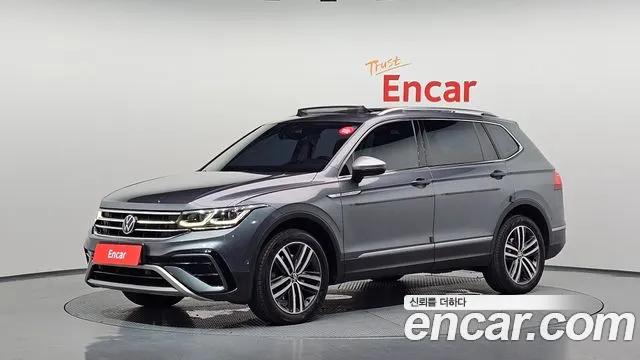 Фотография автомобиля — Volkswagen Tiguan