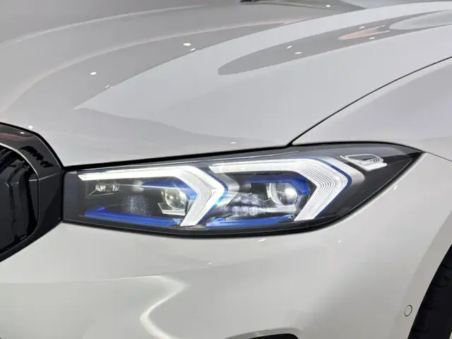 BMW i3 — Фото автомобиля 18