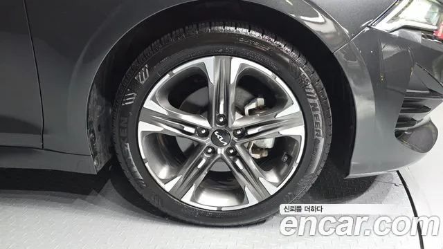Kia K5 Generation 3 — Фото автомобиля 5
