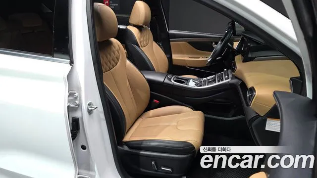 Hyundai Santafe Новый Santa Fe — Фото автомобиля 11