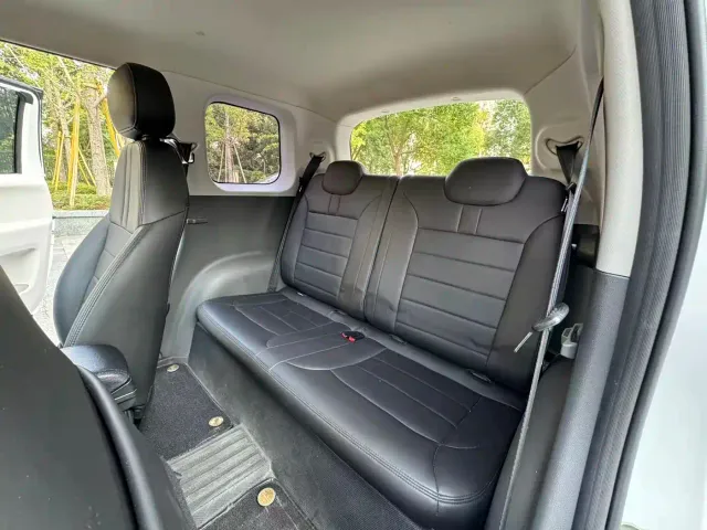 Changan Lumin — Фото автомобиля 13