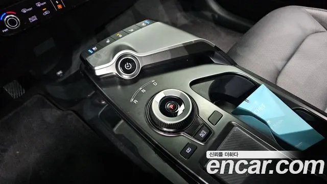 Kia EV6 — Фото автомобиля 9
