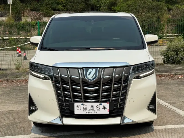 Фотография автомобиля — Toyota Alphard