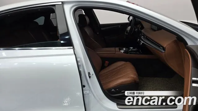 Genesis G80 Бензин 2.5 турбо AWD — Фото автомобиля 26