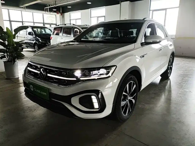 Фотография автомобиля — Volkswagen T-Roc