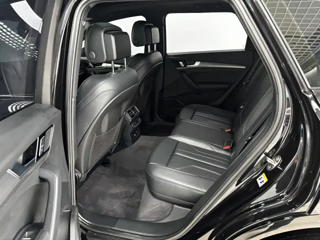 Audi Q5L — Фото автомобиля 22