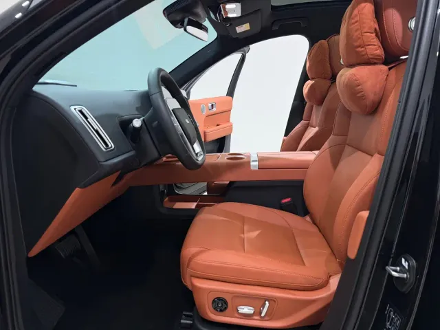 Li Auto L6 — Фото автомобиля 9