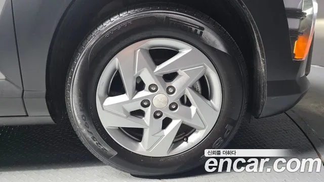 Hyundai Kona Kona (SX2) Бензин 1.6 Turbo 4WD — Фото автомобиля 21