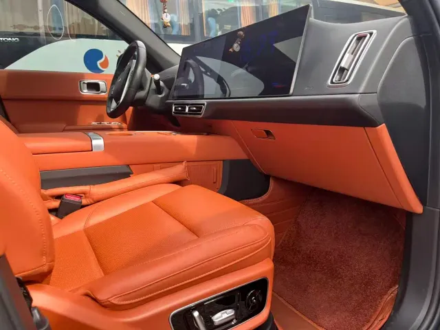 Li Auto L7 — Фото автомобиля 4