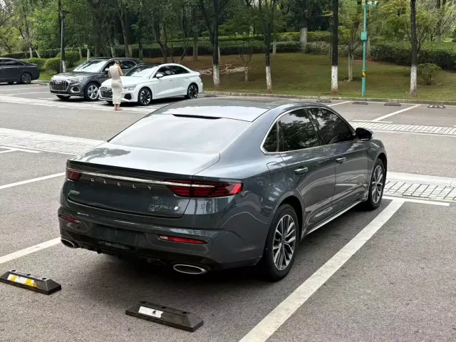 Geely Xingrui — Фото автомобиля 10