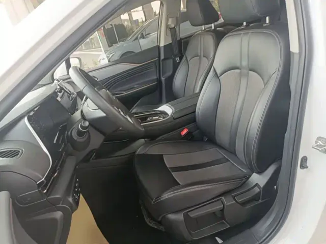 GAC Aion S — Фото автомобиля 10