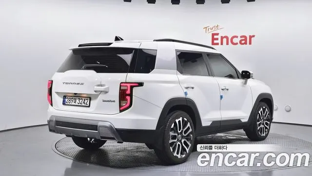 KGM Torres — Фото автомобиля 2
