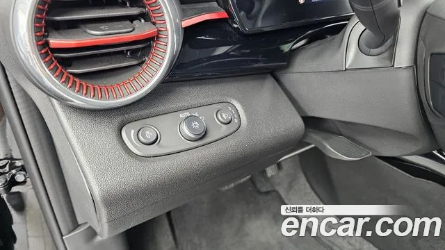 ChevroletGMDaewoo Trax Trax Кроссовер — Фото автомобиля 15