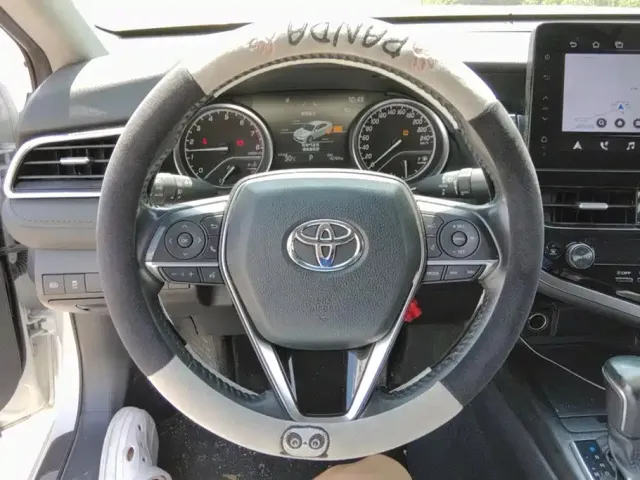 Toyota Camry — Фото автомобиля 15