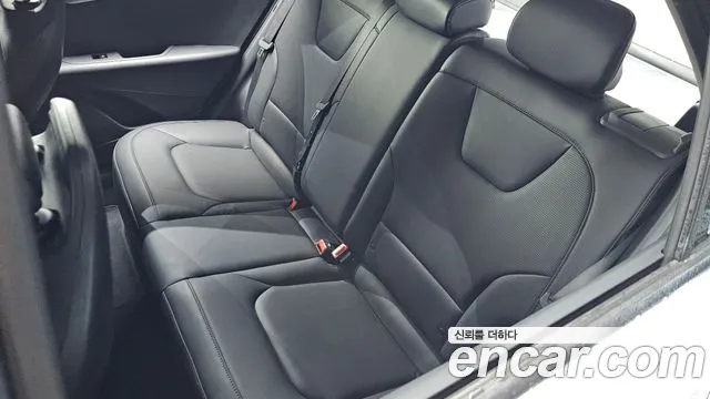 Kia Niro The All New Niro Trendy — Фото автомобиля 28