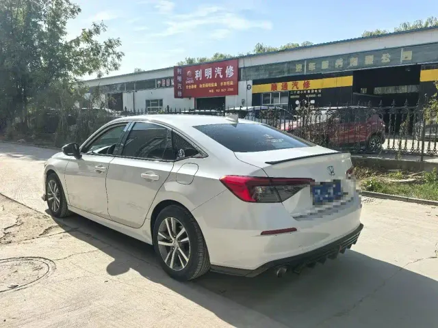 Honda Civic — Фото автомобиля 4