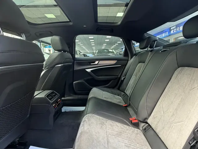 Audi A6L — Фото автомобиля 6