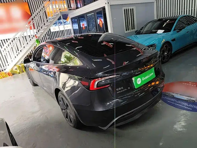 Tesla Model 3 2023 Rear-Wheel Drive — Фото автомобиля 4