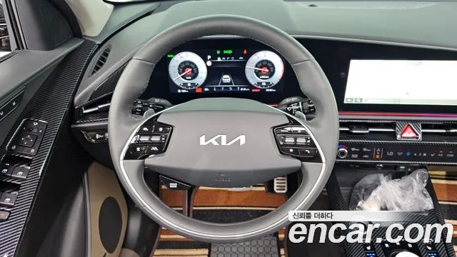 Kia Niro The All New Niro Signature — Фото автомобиля 14