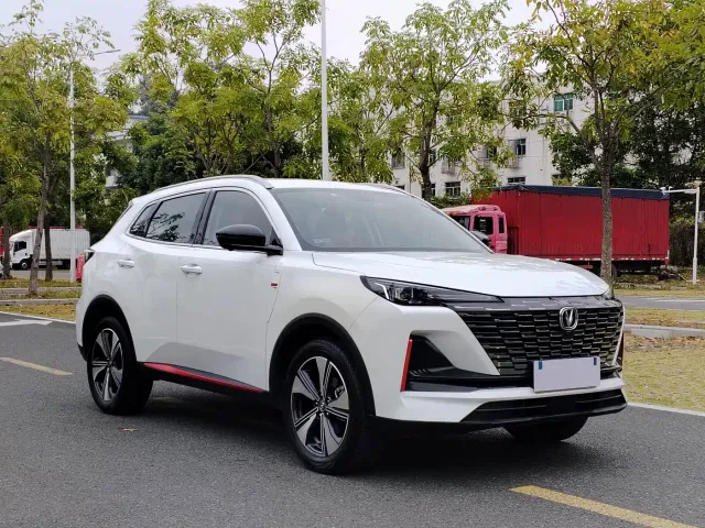Changan CS55 Plus — Фото автомобиля 3