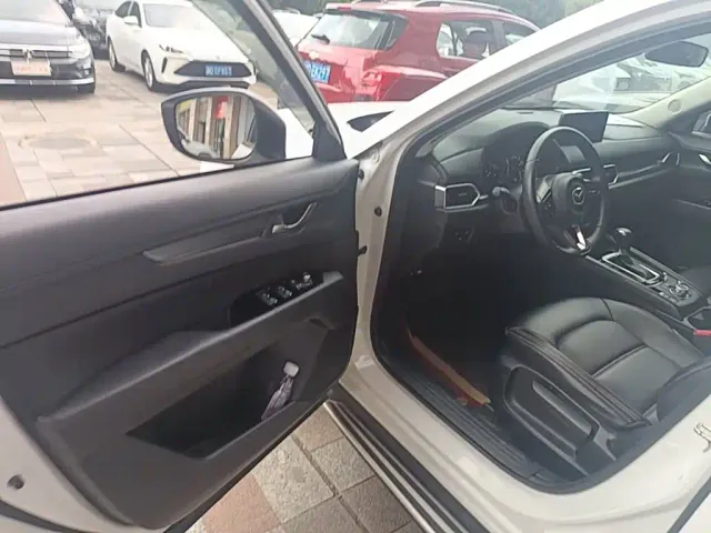 Mazda CX-5 — Фото автомобиля 15