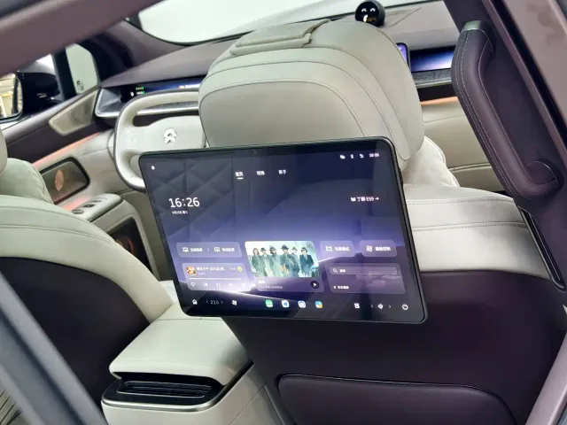 Nio ES9 — Фото автомобиля 15