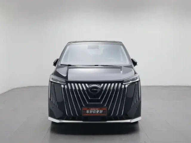 GAC Trumpchi M8 — Фото автомобиля 3