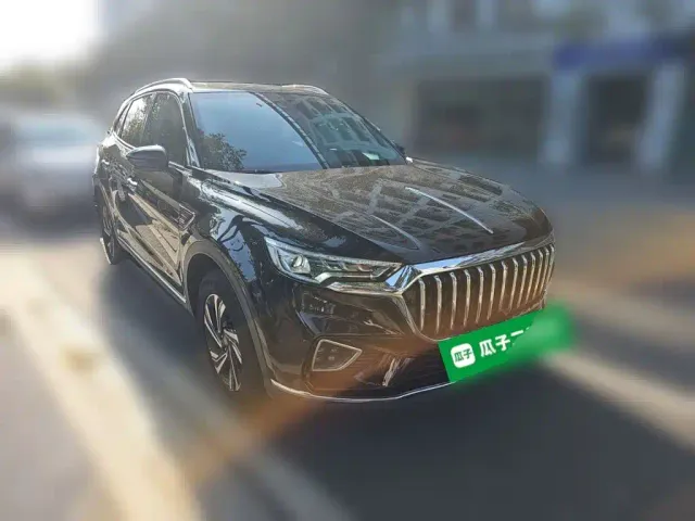 Hongqi HS5 — Фото автомобиля 3