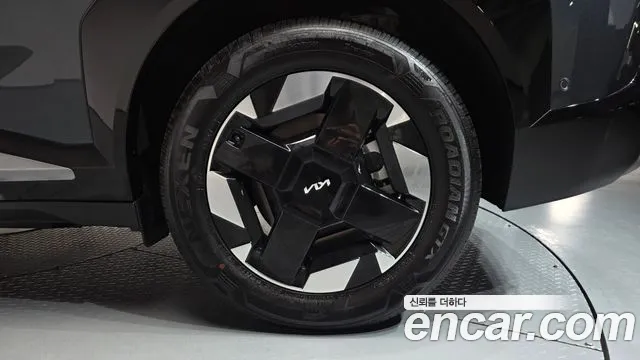 Kia EV5 — Фото автомобиля 6