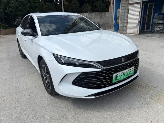 BYD Qin L — Фото автомобиля 2