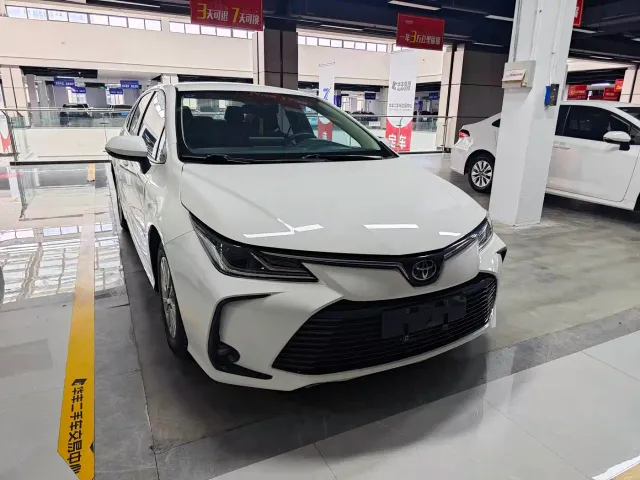 Toyota Corolla — Фото автомобиля 4
