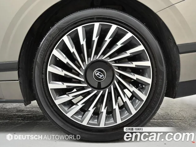 Hyundai Grandeur GN7 — Фото автомобиля 5