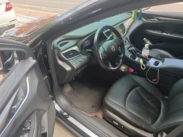 Buick LaCrosse — Фото автомобиля 13