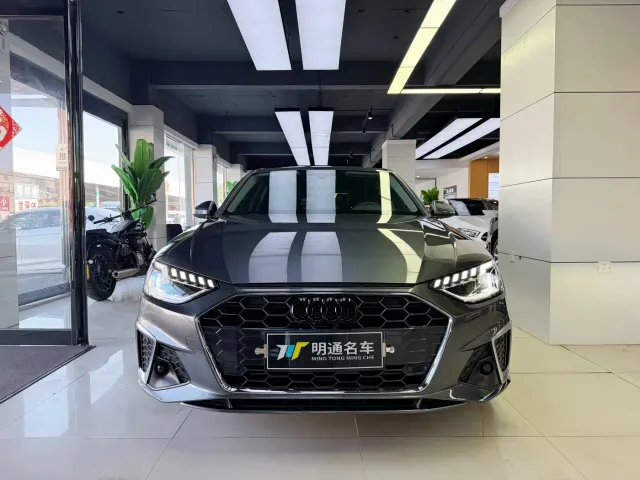 Audi A4L — Фото автомобиля 2