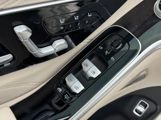 Mercedes-Benz Maybach S-Class — Фото автомобиля 14