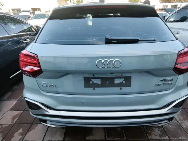 Audi Q2L — Фото автомобиля 14