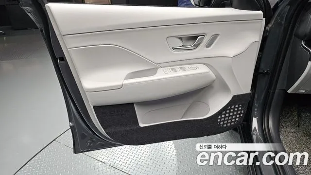 Hyundai Kona Kona (SX2) Бензин 1.6 турбо 2WD — Фото автомобиля 23