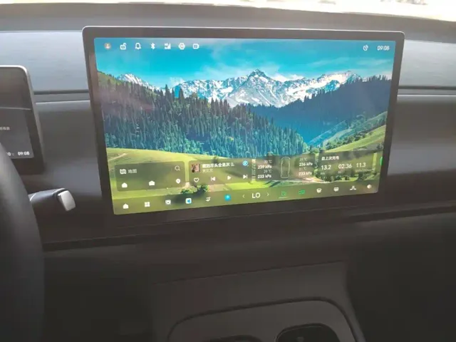 Leapmotor Leapmotor C10 2024 530 Smart Edition — Фото автомобиля 12