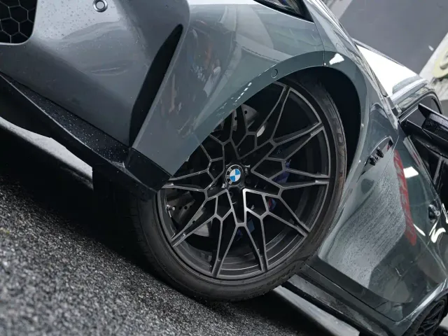 BMW M3 — Фото автомобиля 3