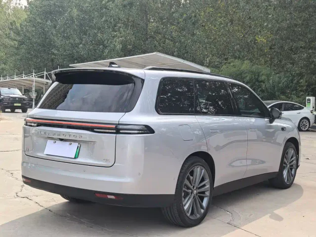 Leapmotor Leapmotor C16 2024 Extended Range 200 Premium Edition — Фото автомобиля 15